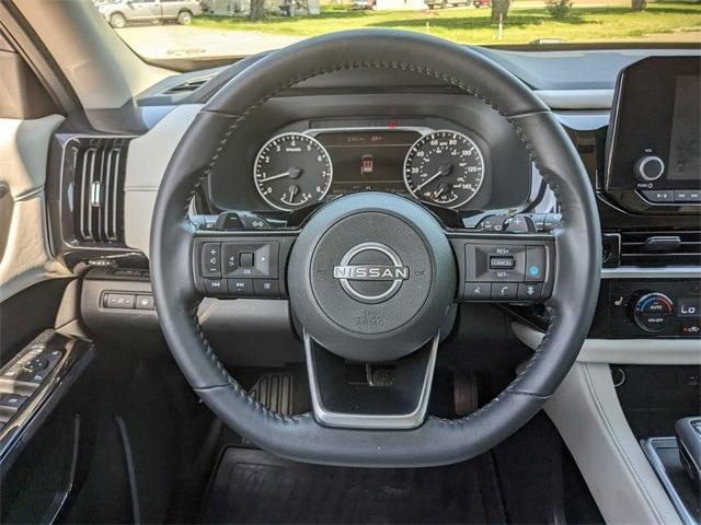 used 2022 Nissan Pathfinder car, priced at $25,868
