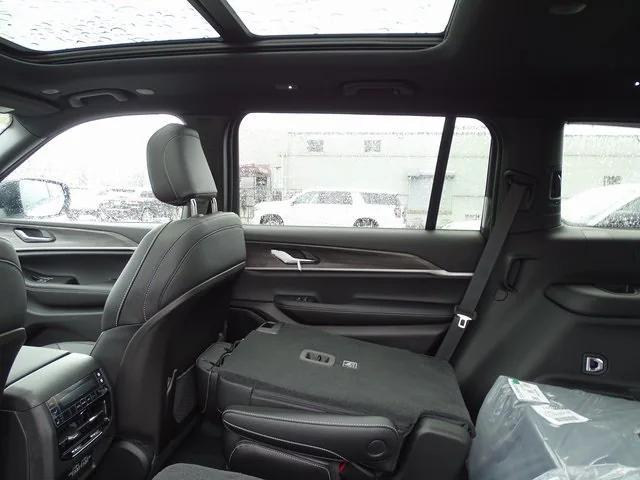 new 2025 Jeep Grand Cherokee L car, priced at $48,956