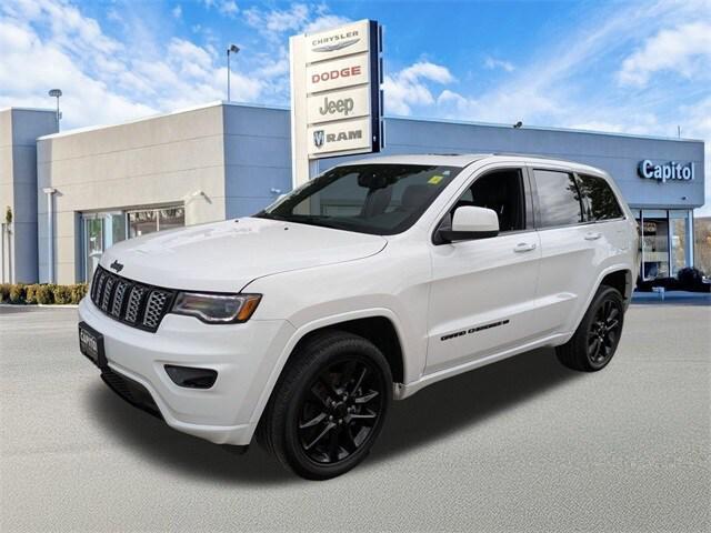 used 2022 Jeep Grand Cherokee car, priced at $29,349