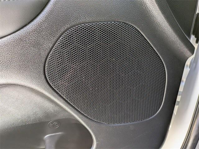 used 2022 Jeep Grand Cherokee car, priced at $30,999