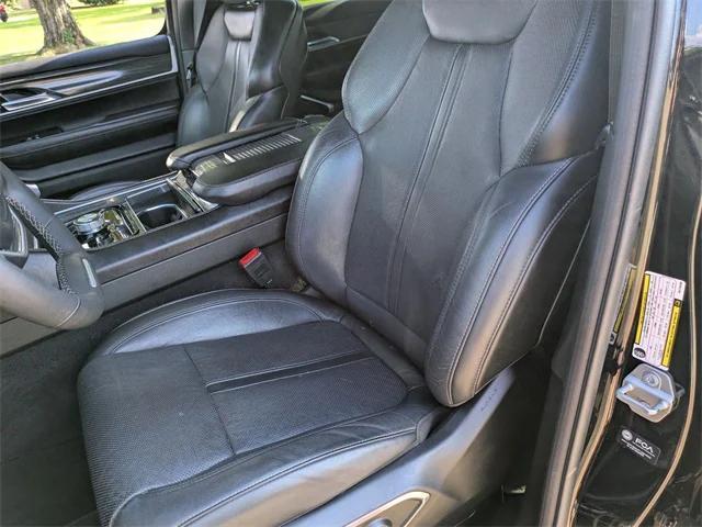 used 2022 Jeep Wagoneer car, priced at $41,617