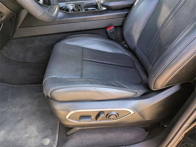used 2022 Jeep Wagoneer car, priced at $41,617