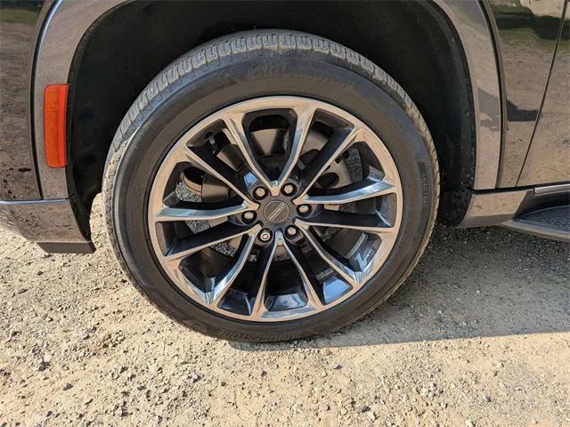used 2022 Jeep Wagoneer car, priced at $41,617