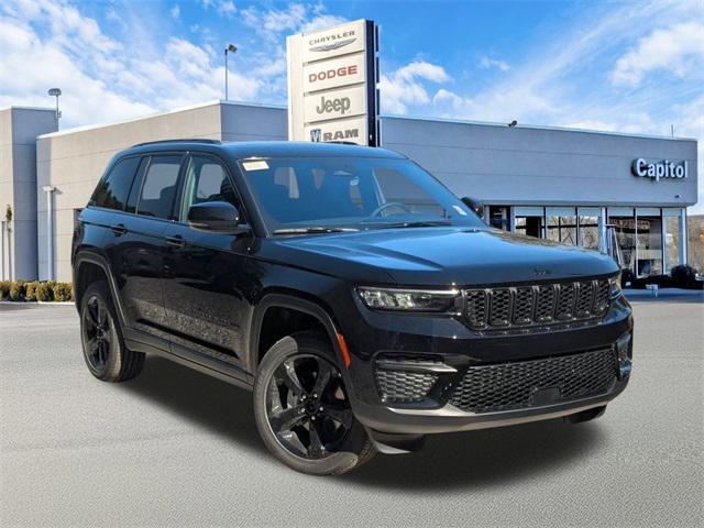 new 2025 Jeep Grand Cherokee car, priced at $44,897
