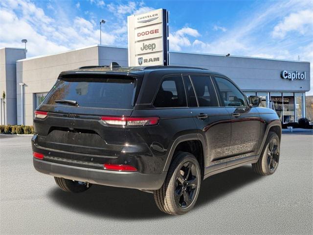 new 2025 Jeep Grand Cherokee car, priced at $44,897