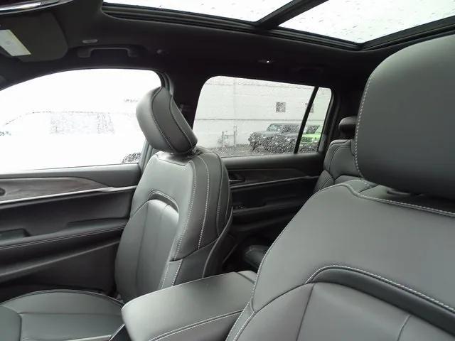 new 2025 Jeep Grand Cherokee L car, priced at $49,474