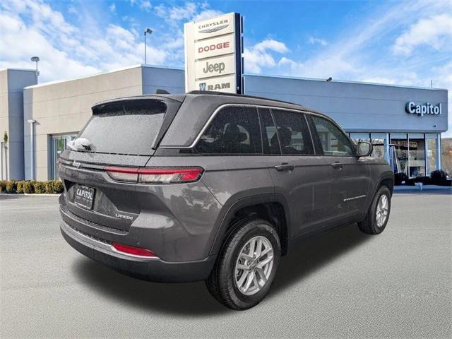 new 2025 Jeep Grand Cherokee car, priced at $39,120