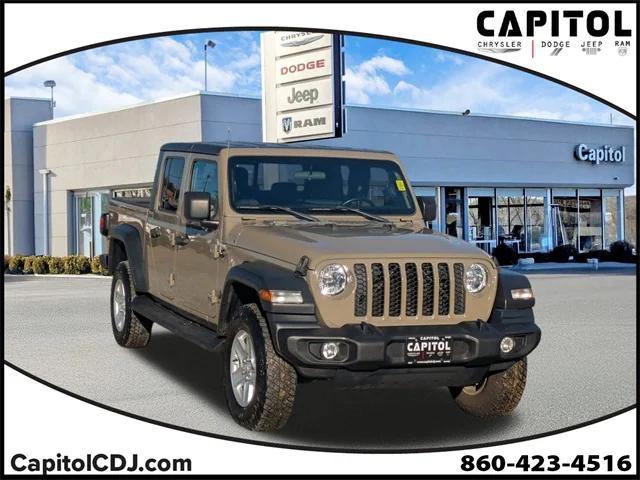 used 2020 Jeep Gladiator car, priced at $27,735