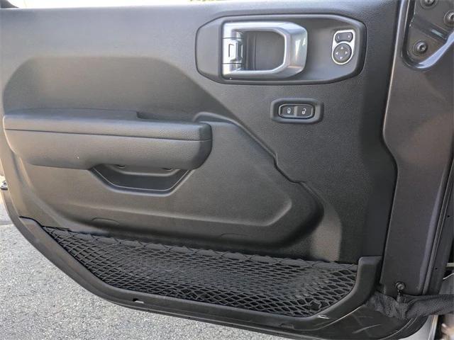 used 2022 Jeep Wrangler Unlimited car, priced at $32,378