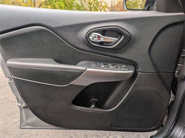 used 2021 Jeep Cherokee car, priced at $20,667