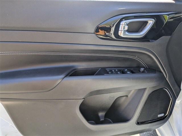 used 2022 Jeep Compass car, priced at $24,999