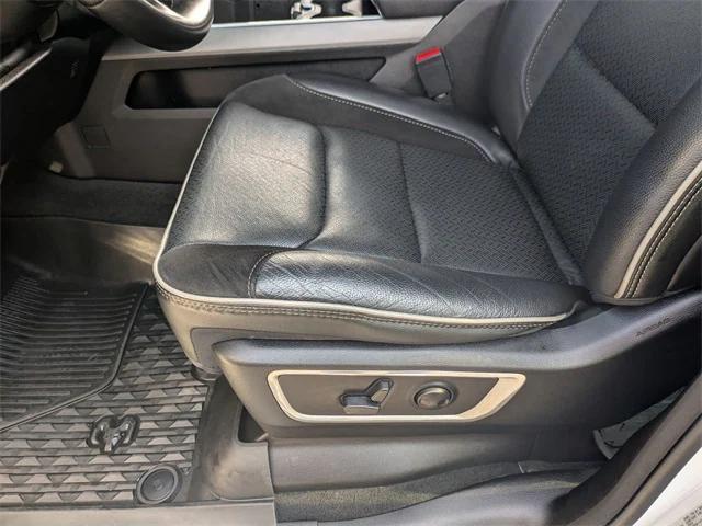 used 2022 Ram 1500 car, priced at $39,999