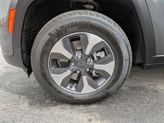 used 2024 Jeep Grand Cherokee 4xe car, priced at $33,999
