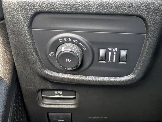 new 2025 Jeep Grand Cherokee L car, priced at $48,878