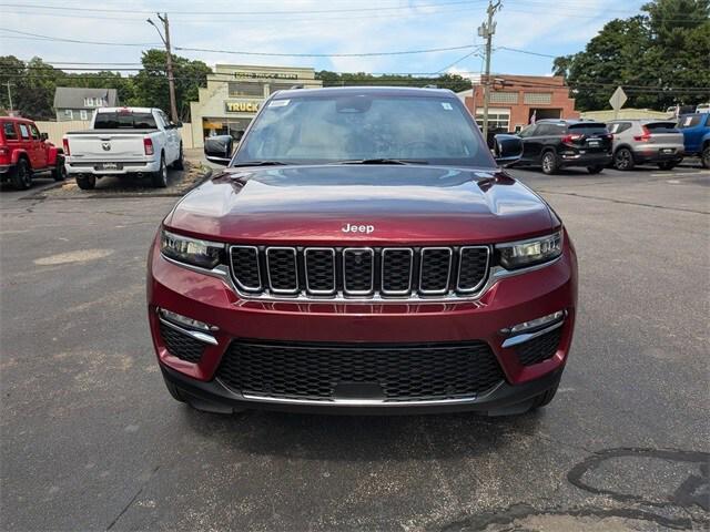 new 2025 Jeep Grand Cherokee car, priced at $42,847