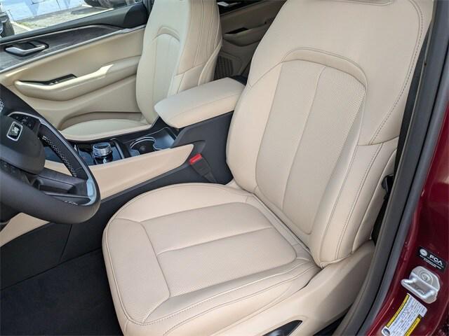 new 2025 Jeep Grand Cherokee car, priced at $42,847