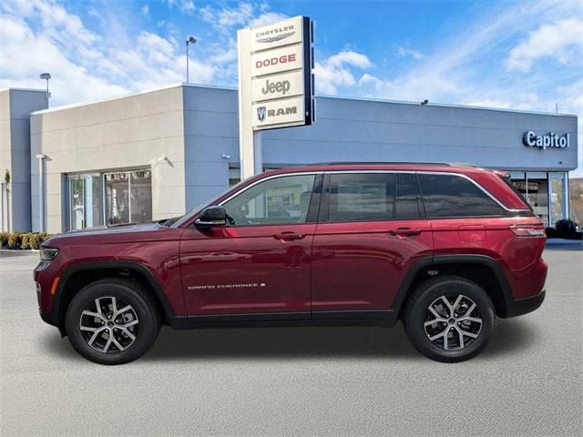 new 2025 Jeep Grand Cherokee car, priced at $45,347