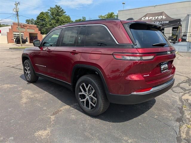 new 2025 Jeep Grand Cherokee car, priced at $42,847