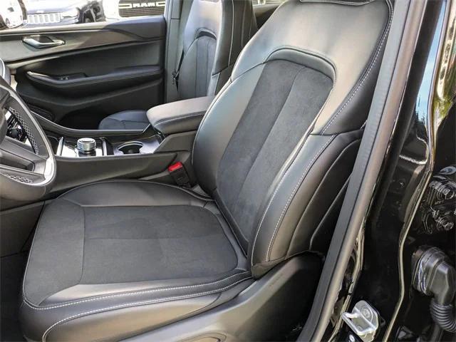 new 2025 Jeep Grand Cherokee L car, priced at $43,475