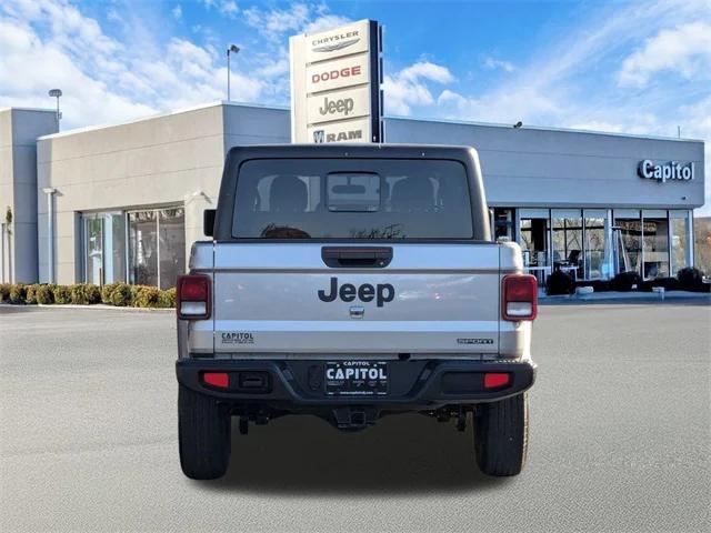 used 2021 Jeep Gladiator car, priced at $28,399