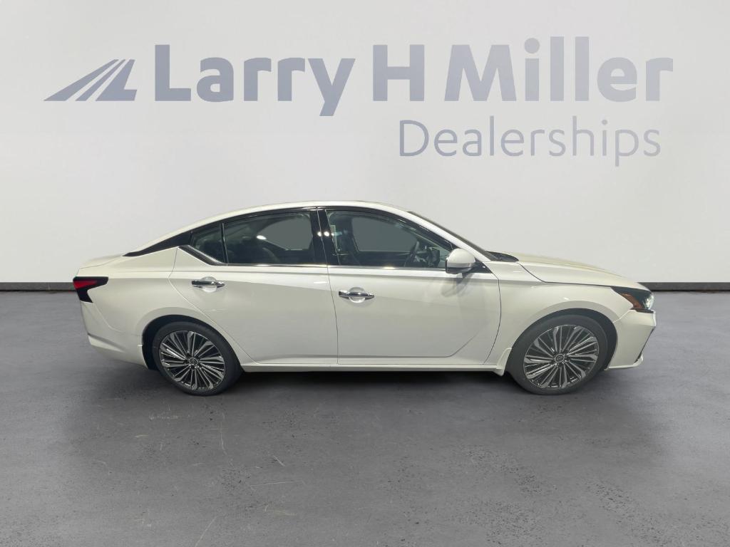 new 2025 Nissan Altima car, priced at $32,988