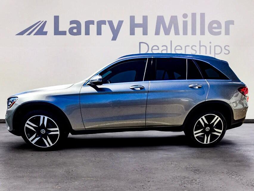 used 2020 Mercedes-Benz GLC 300 car, priced at $25,554