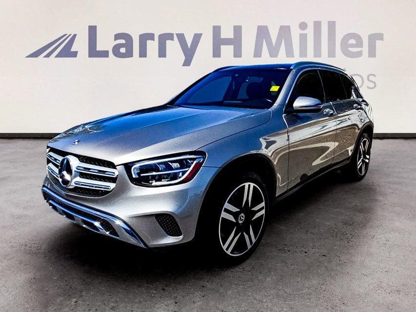 used 2020 Mercedes-Benz GLC 300 car, priced at $25,554