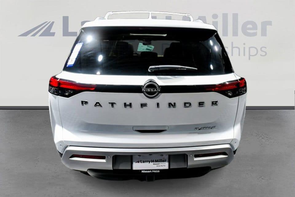 new 2025 Nissan Pathfinder car, priced at $51,579