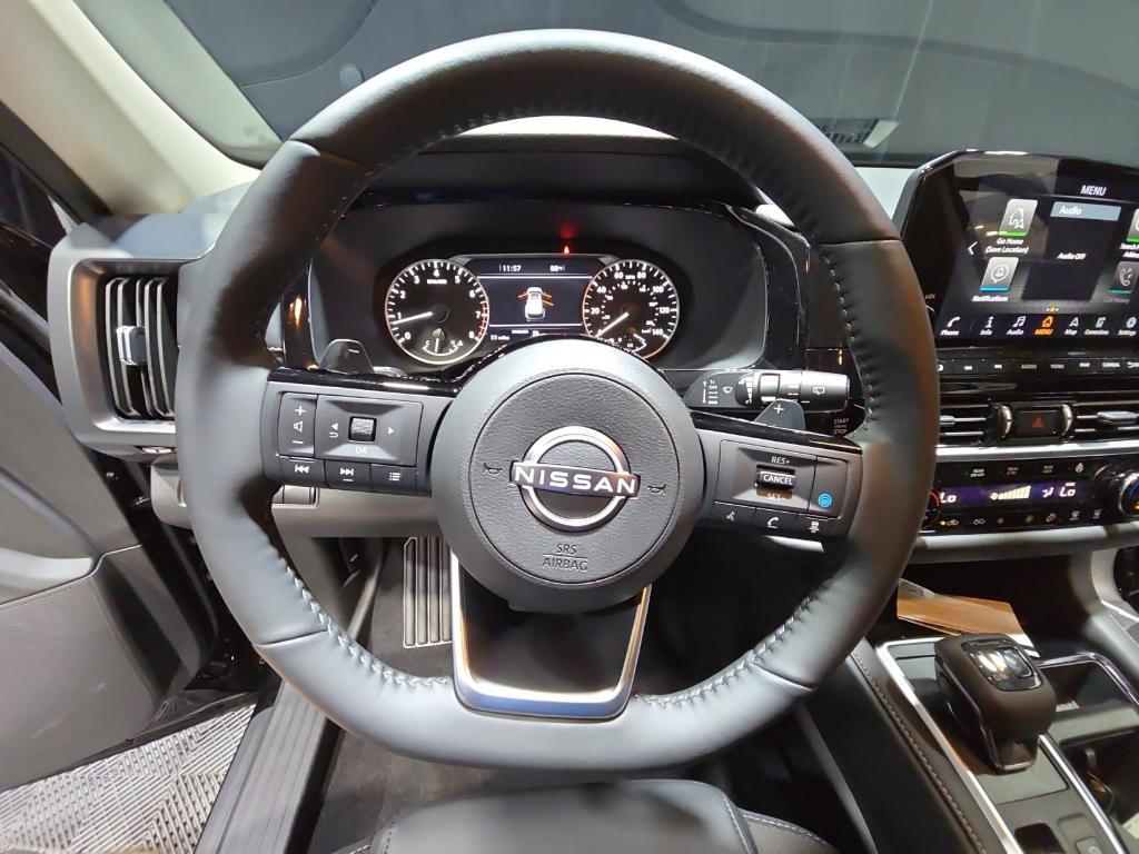 new 2025 Nissan Pathfinder car, priced at $35,696