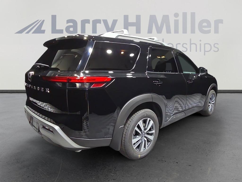 new 2025 Nissan Pathfinder car, priced at $35,696