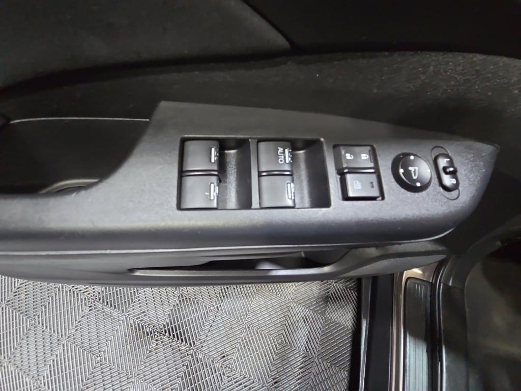 used 2014 Honda CR-V car, priced at $7,694