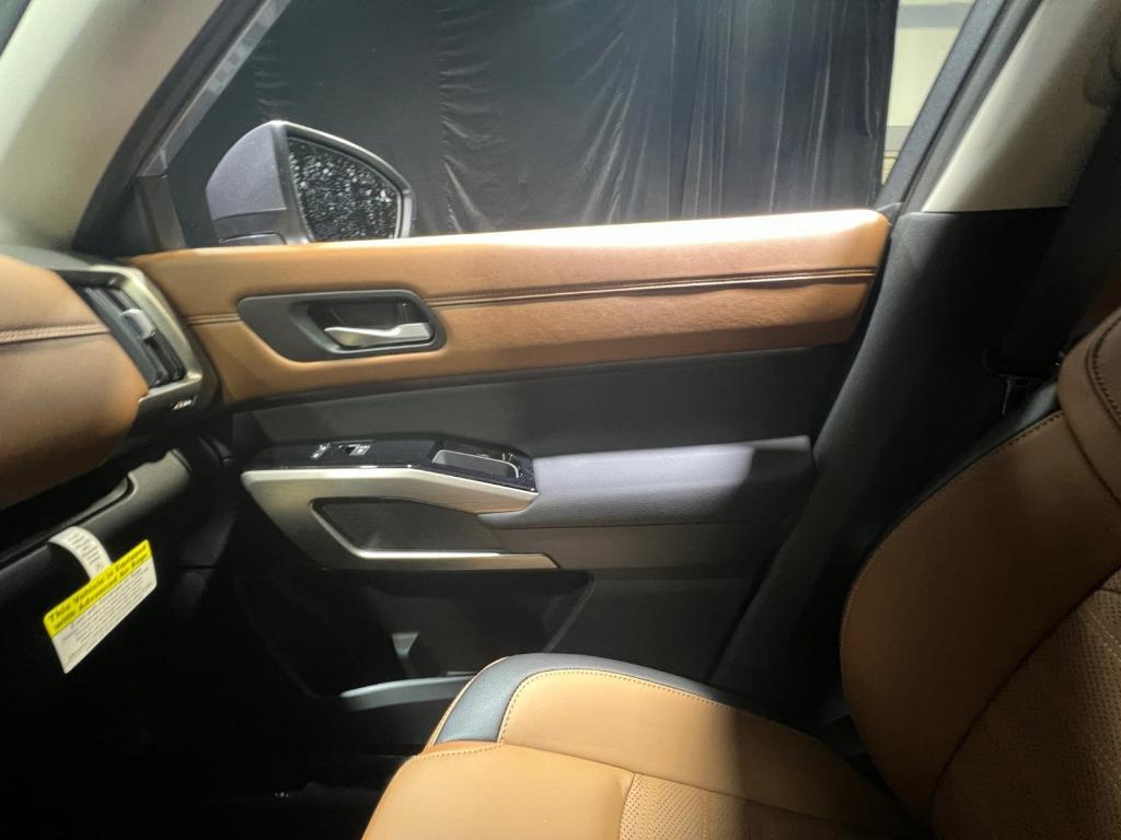 new 2025 Nissan Pathfinder car, priced at $42,197