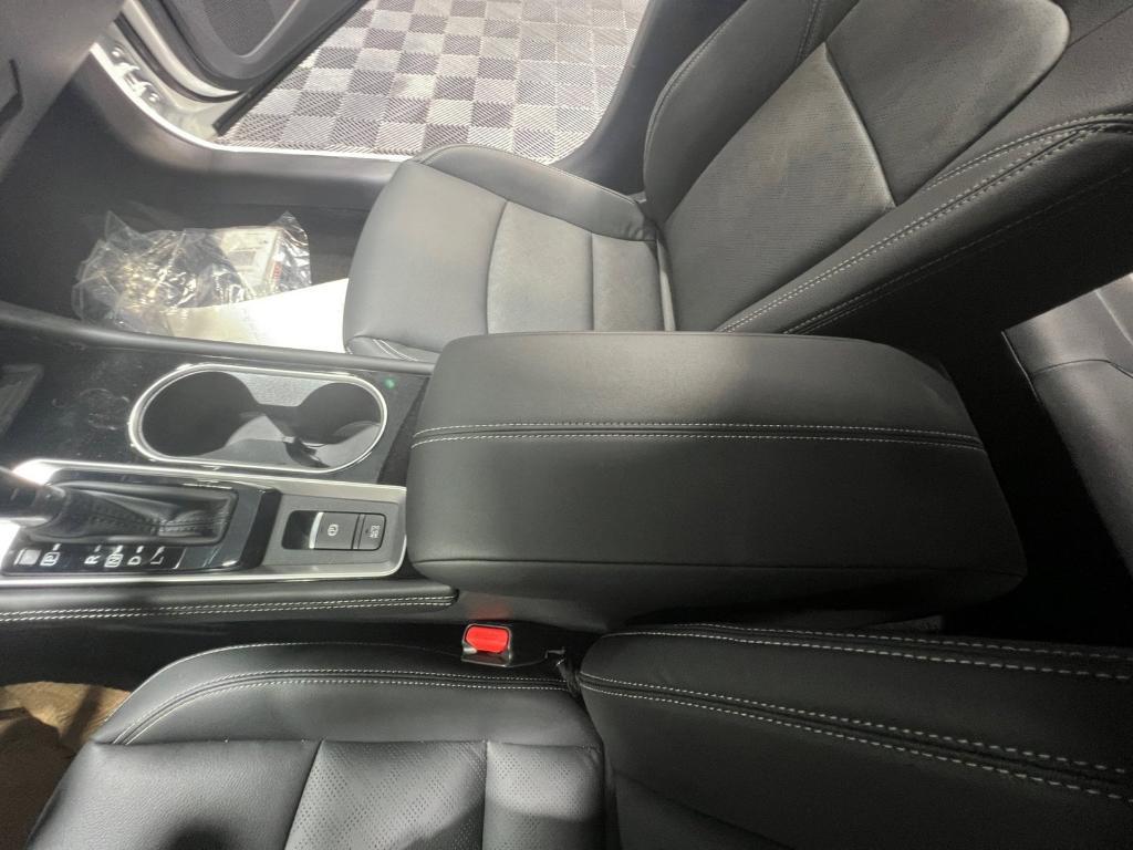 new 2025 Nissan Altima car, priced at $34,334