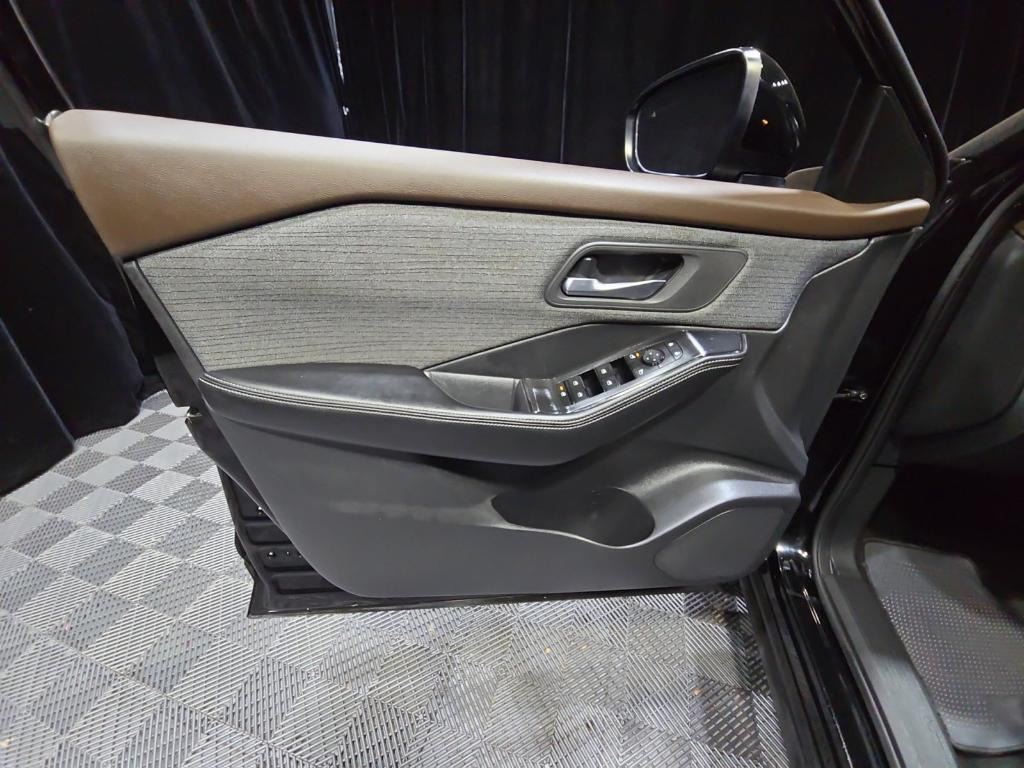 used 2023 Nissan Rogue car, priced at $22,638