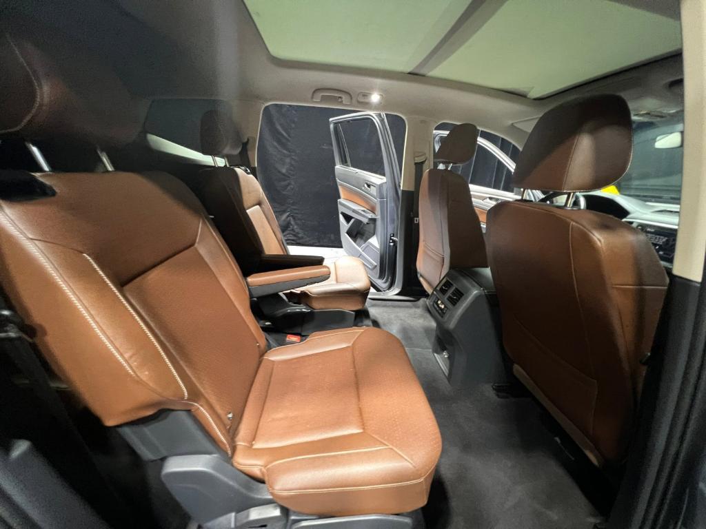 used 2021 Volkswagen Atlas car, priced at $18,774