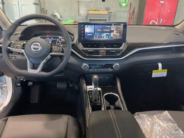 new 2025 Nissan Altima car, priced at $31,677