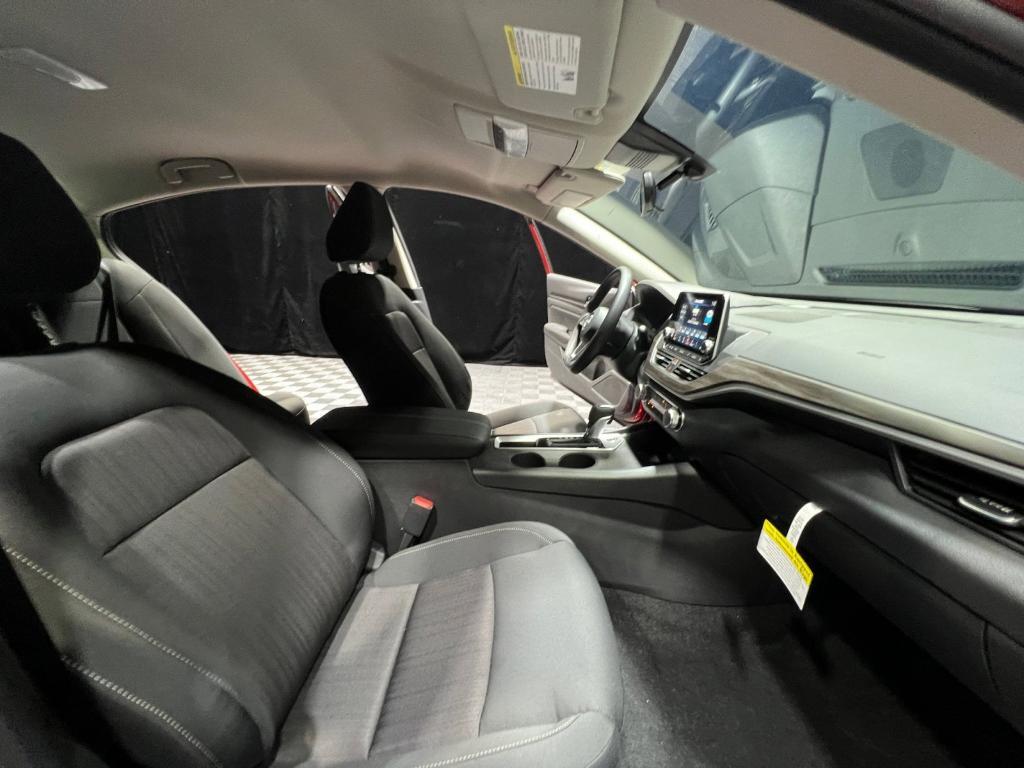 new 2025 Nissan Altima car, priced at $27,112