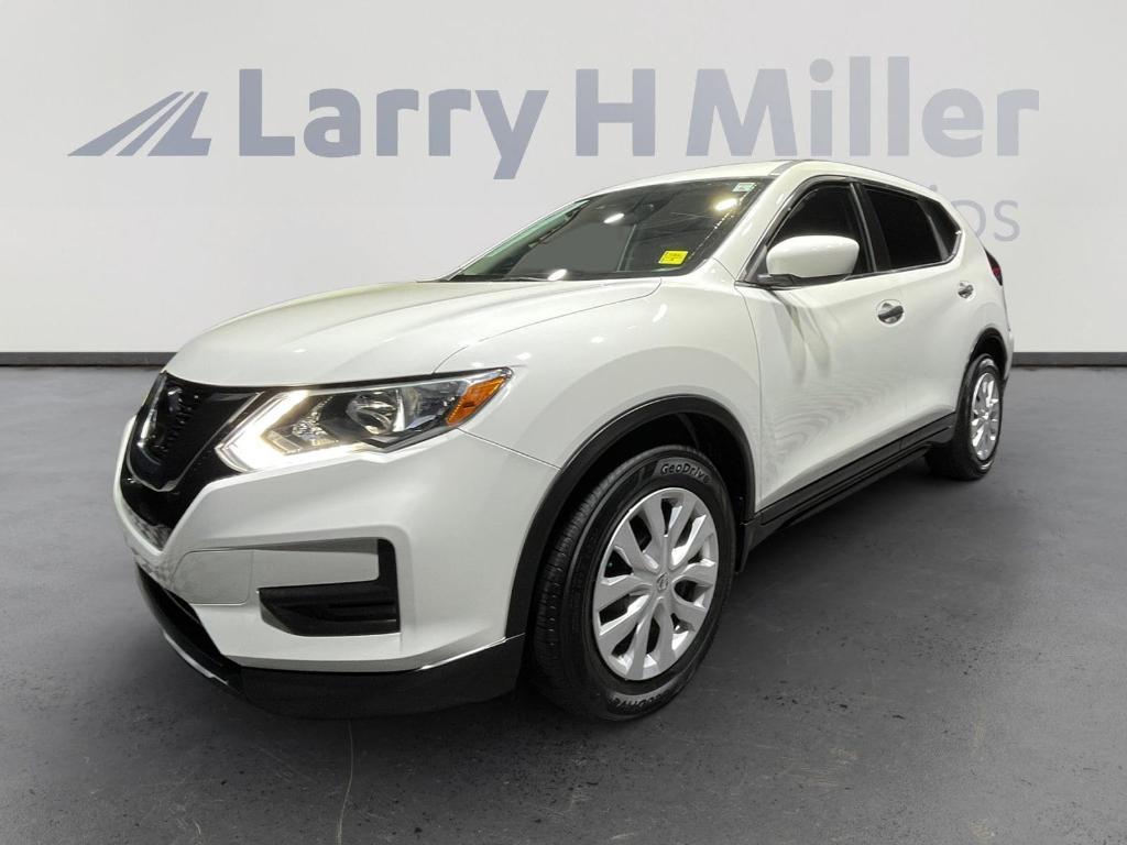 used 2019 Nissan Rogue car, priced at $16,704