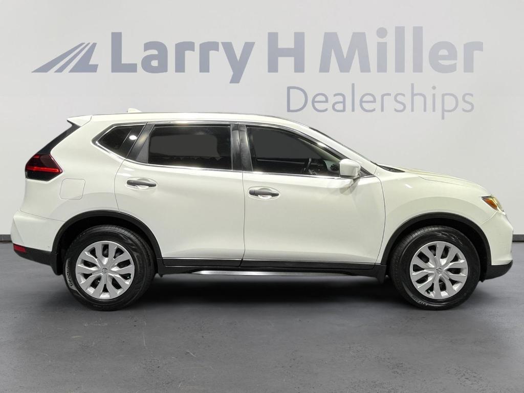 used 2019 Nissan Rogue car, priced at $16,704