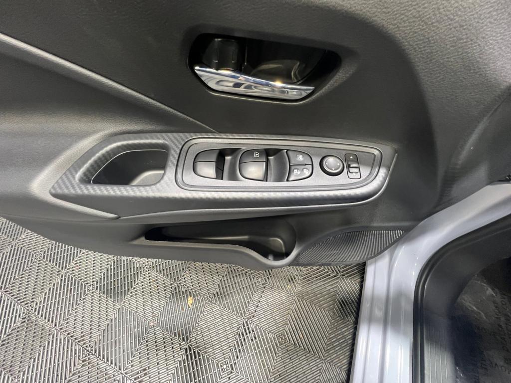 new 2025 Nissan Versa car, priced at $19,747