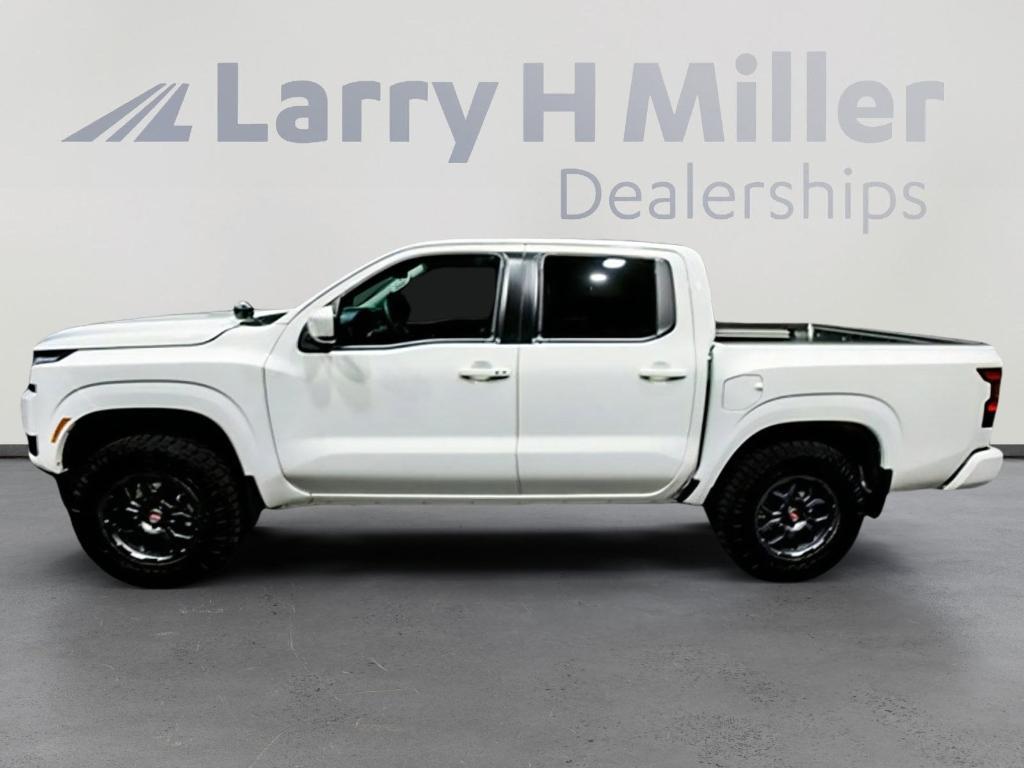 new 2025 Nissan Frontier car, priced at $49,514