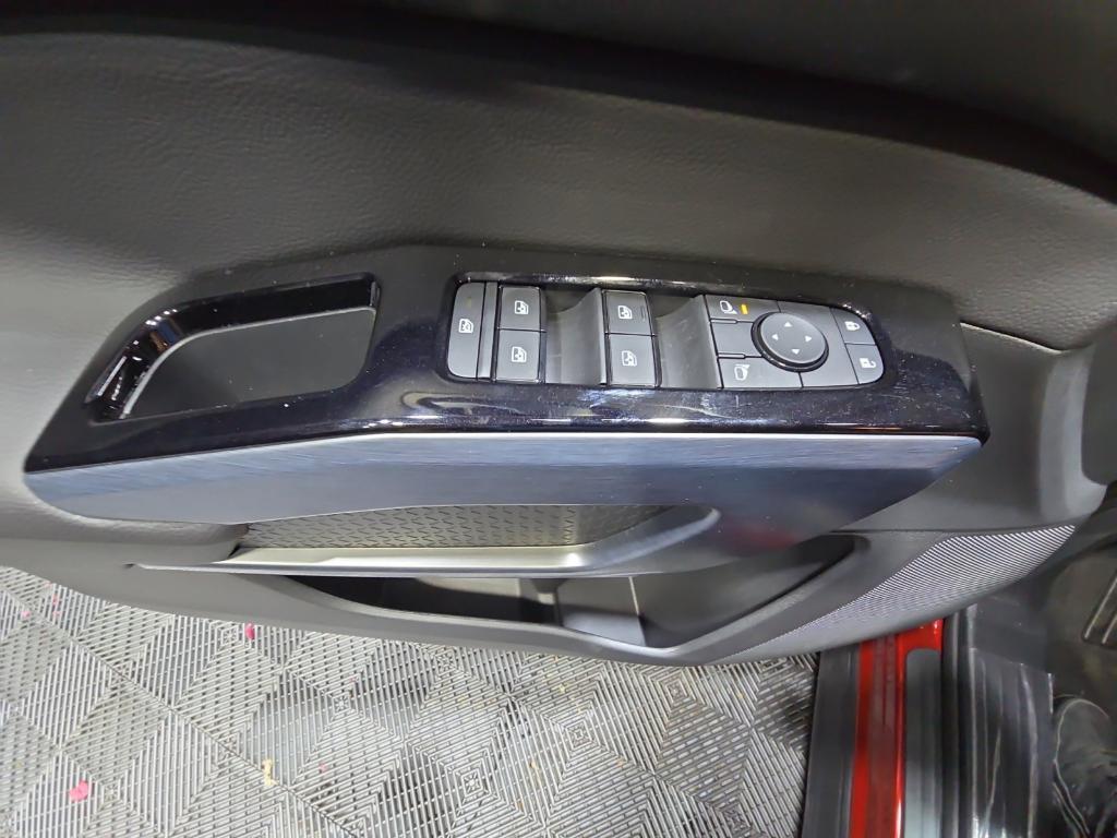new 2025 Nissan Pathfinder car, priced at $42,946