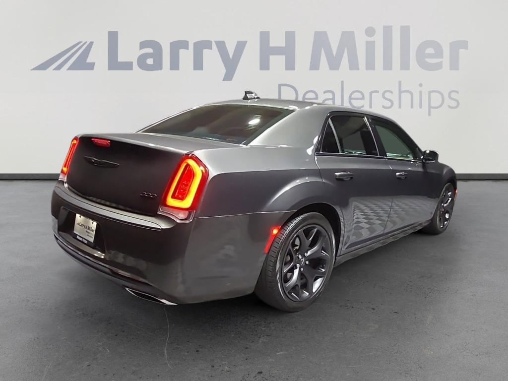 used 2020 Chrysler 300 car, priced at $18,554