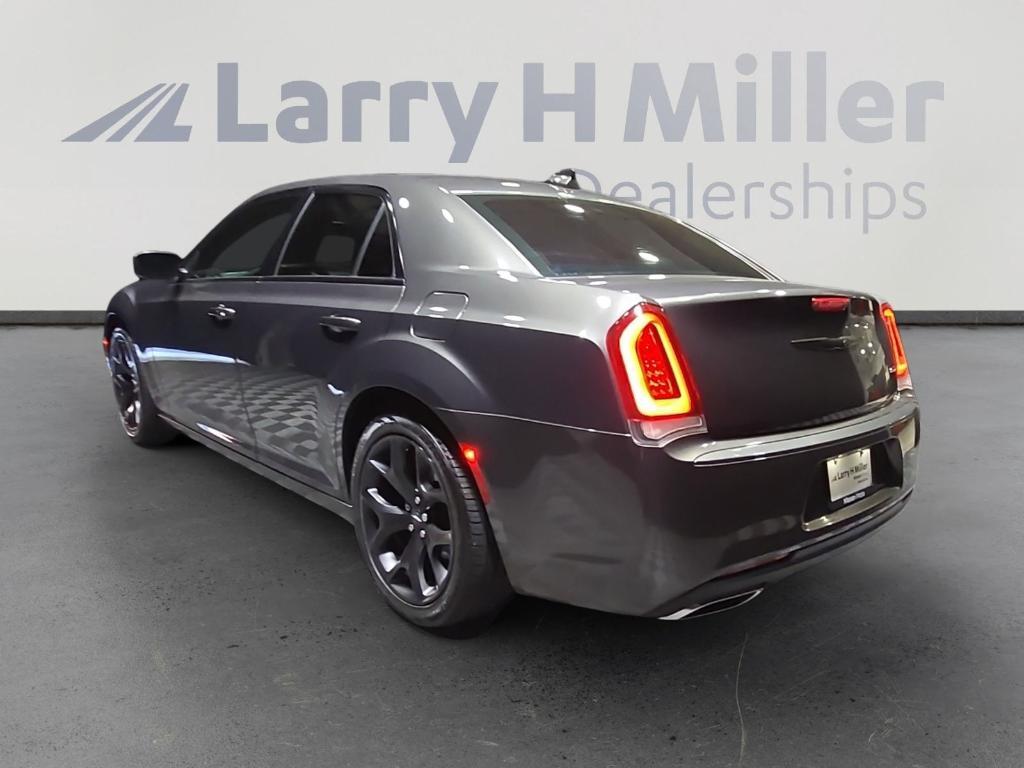 used 2020 Chrysler 300 car, priced at $18,554