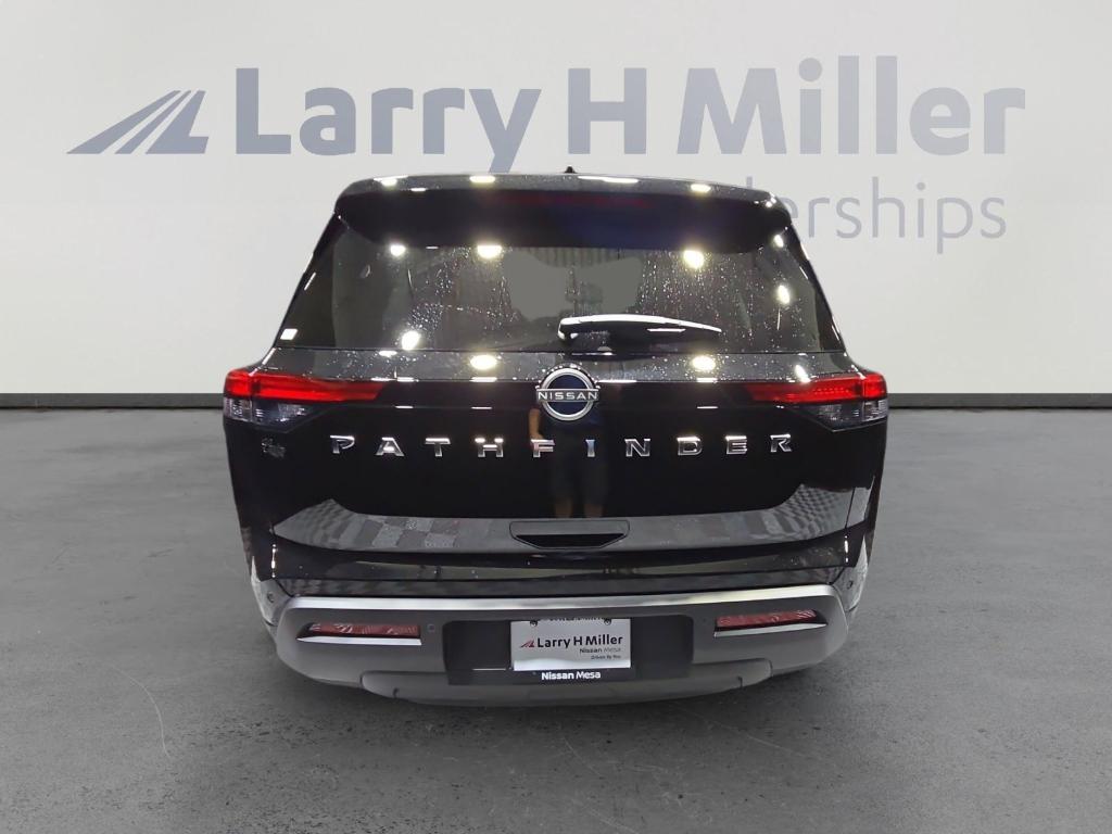 new 2025 Nissan Pathfinder car, priced at $34,850