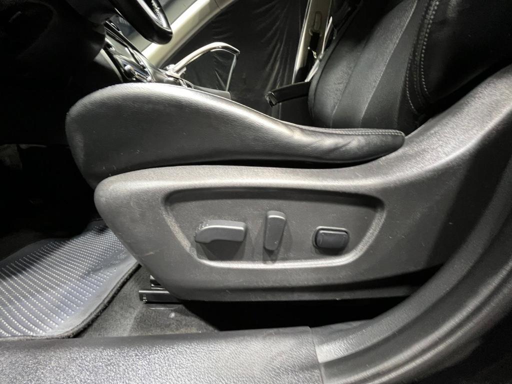 used 2018 Nissan Rogue car, priced at $15,988