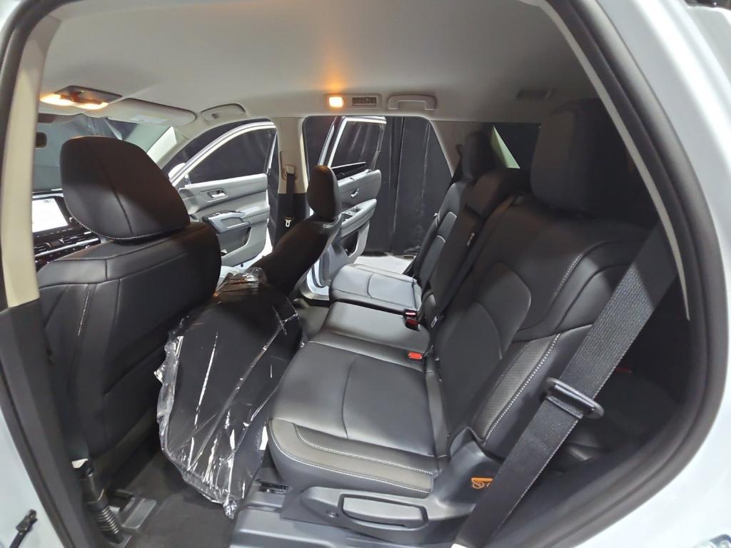 new 2025 Nissan Pathfinder car, priced at $41,305