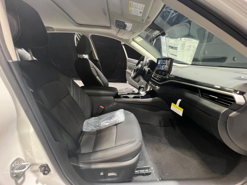 new 2025 Nissan Altima car, priced at $31,081
