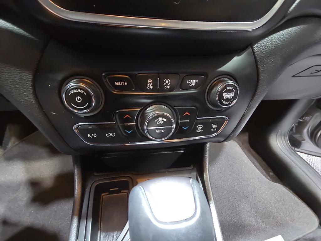 used 2019 Jeep Cherokee car, priced at $11,995