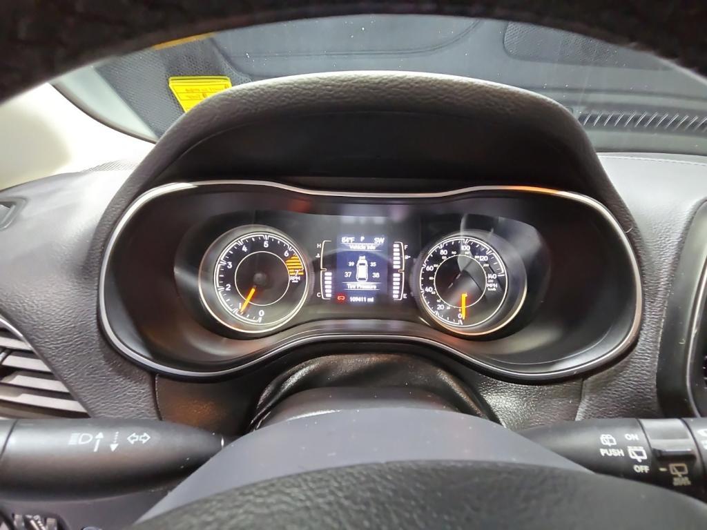 used 2019 Jeep Cherokee car, priced at $11,995